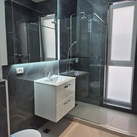 Summer Nest Mamaia Nord 那沃达利