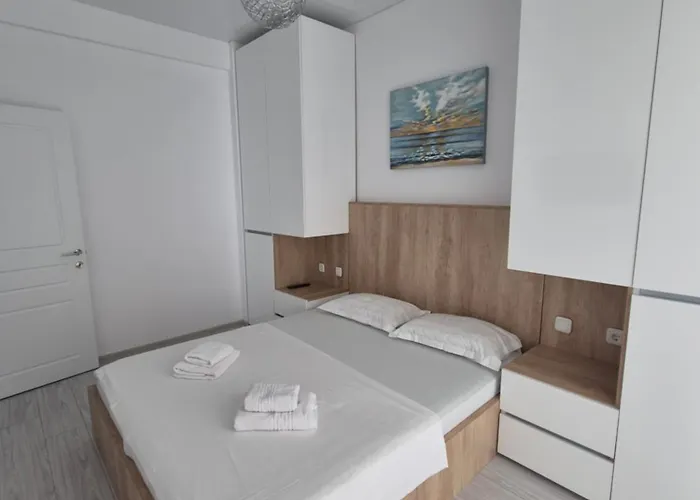 Summer Nest Mamaia Nord Διαμέρισμα